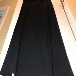 Black maxi skirt!